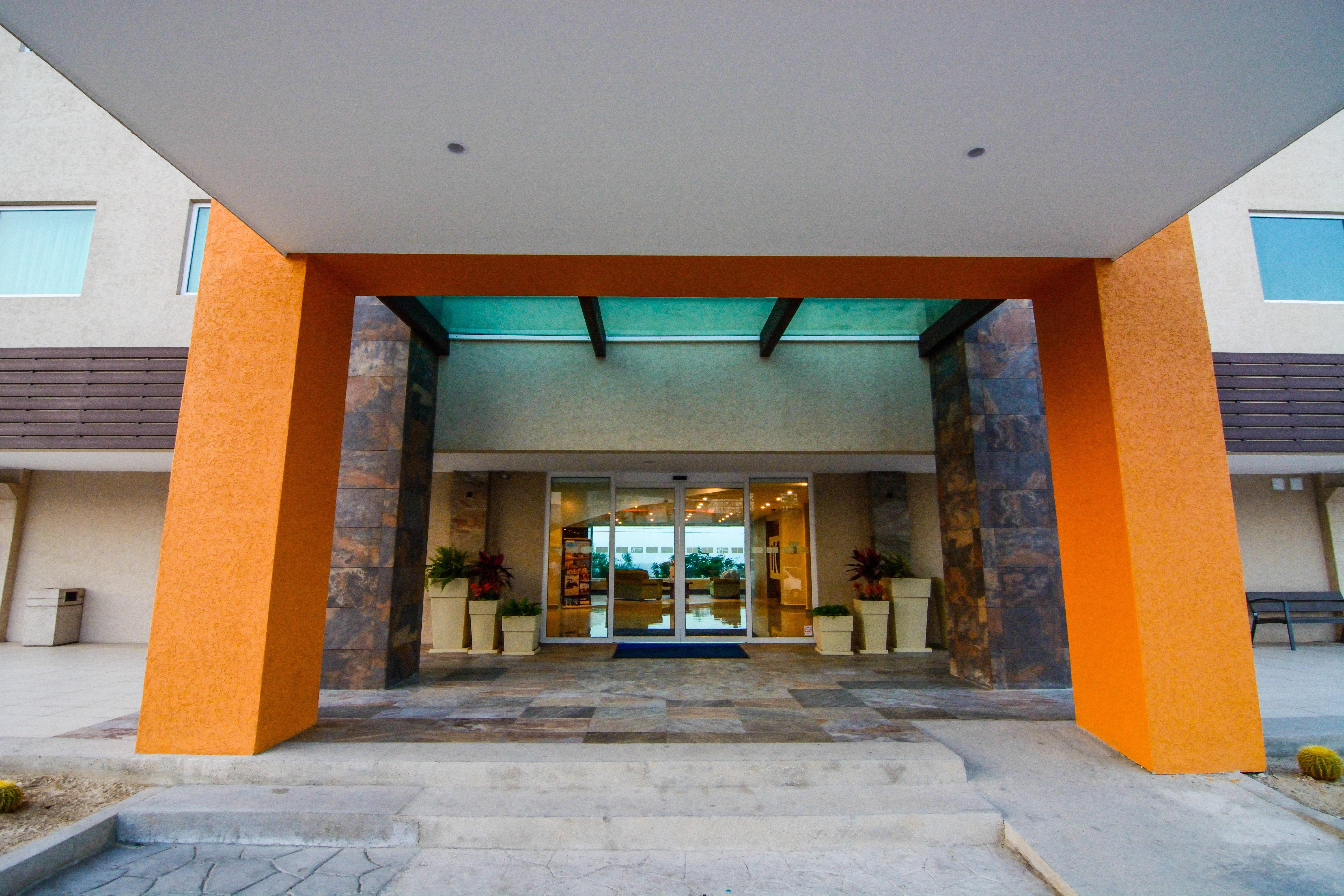 Holiday Inn Express Cabo San Lucas By Ihg Exterior photo
